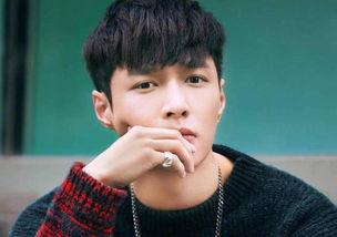 爱豆吃瓜娱乐酱张艺兴